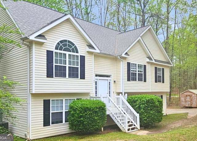 Property at 28 Willow Ridge Dr, Hampton, GA 30228, 4 beds, 3 baths