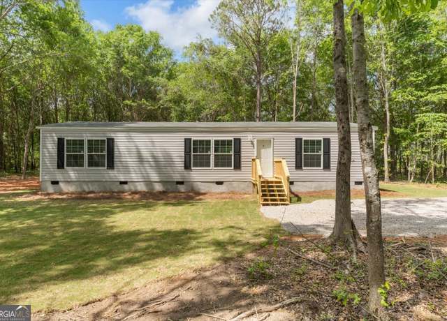 Property at 969 Greensboro Rd, Crawfordville, GA 30631, 3 beds, 2 baths