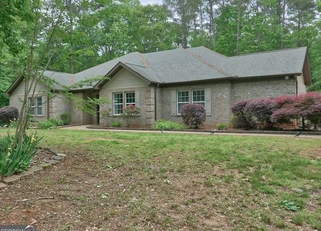 Property at 678 Oak Grove Rd, Mcdonough, GA 30253, 4 beds, 3 baths