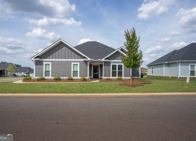 Property at 118 Sugar Creek Trl, Perry, GA 31069, 3 beds, 2.5 baths