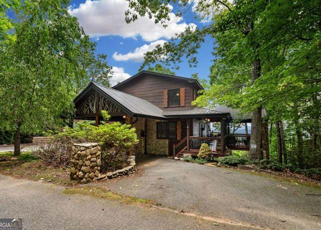 Property at 820 Sweetbay Dr, Blairsville, GA 30512, 4 beds, 3.5 baths