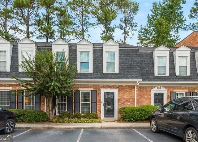 Property at 12 Independence Pl NW #12, Atlanta, GA 30318, 2 beds, 2.5 baths