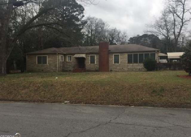 Property at 1531-1535 Colonial Dr, Macon, GA 31204, 3 beds, 2 baths