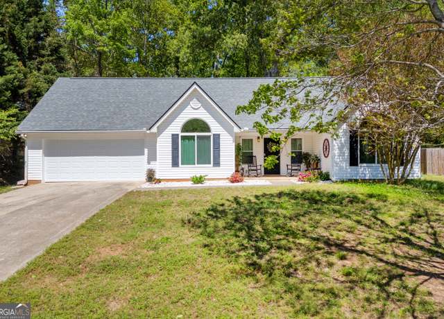 Property at 401 Arrowhatchee Dr, Winder, GA 30680, 3 beds, 2 baths