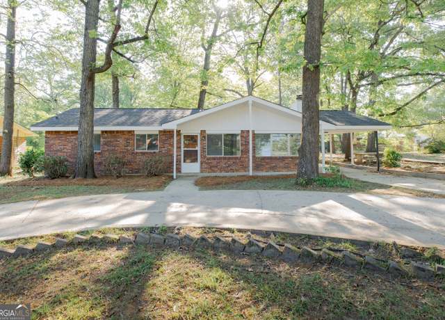 Property at 108 Lee St, Warner Robins, GA 31088, 3 beds, 1 bath