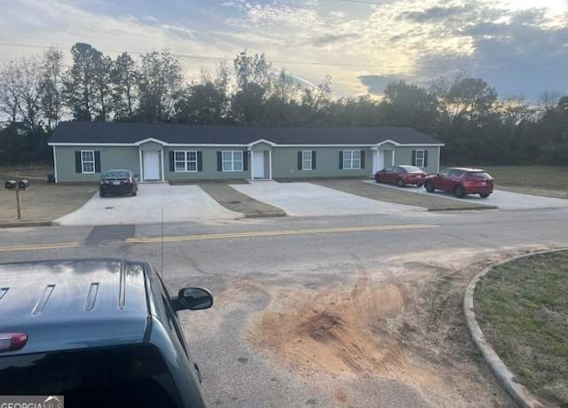 Property at 126 Ronald Pride Blvd, Fort Valley, GA 31030