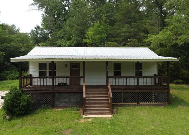 Property at 8353 Alabama 91, Hanceville, AL 35077, 3 beds, 2 baths