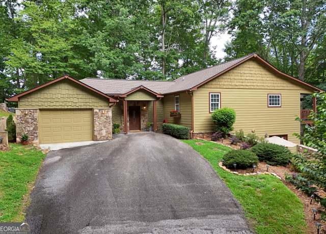 Property at 1512 Smithfield Ln, Young Harris, GA 30582, 3 beds, 3 baths