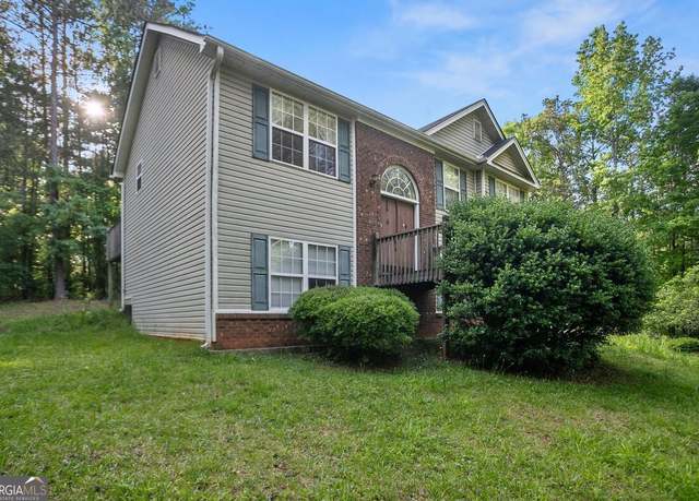 Property at 8915 Tweeddale Dr, Winston, GA 30187, 4 beds, 3 baths
