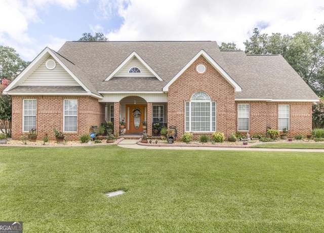 Property at 800 Bay Laurel Cir, Warner Robins, GA 31088, 4 beds, 3 baths