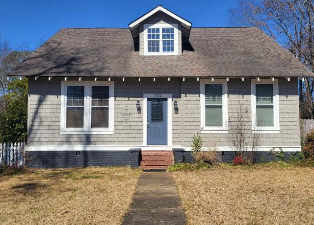 Property at 103 Lafayette St, Valley, AL 36854, 4 beds, 3.5 baths