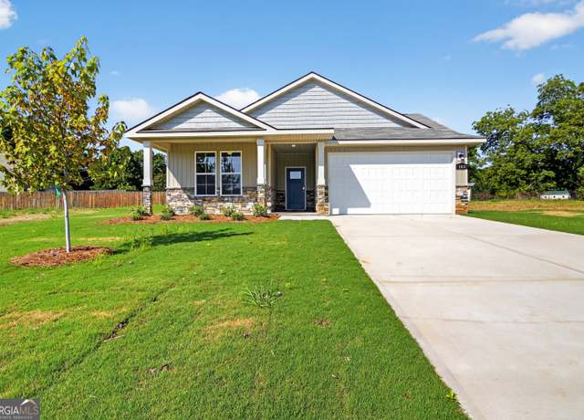 Property at 103 Gnome Ct, Perry, GA 31069, 4 beds, 3 baths