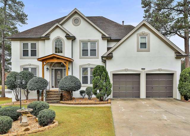 Property at 12021 Scottish Ct, Fayetteville, GA 30215, 5 beds, 3 baths