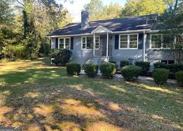 Property at 5147 Highpoint Rd, Union City, GA 30291, 4 beds, 2 baths