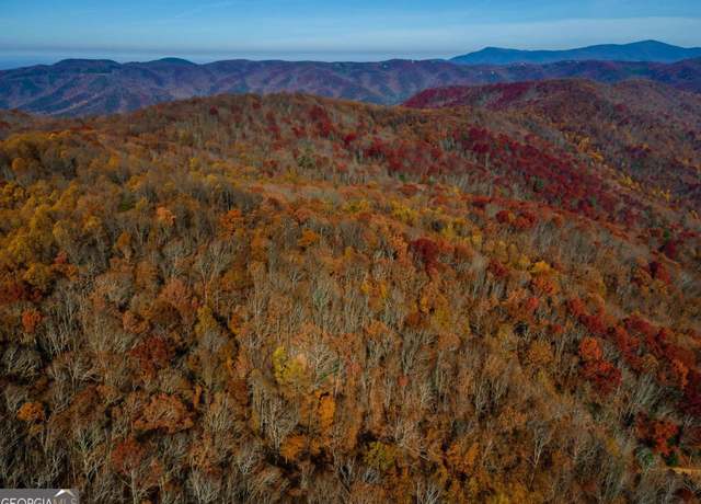 Property at 36 Utana Bluffs Trl, Ellijay, GA 30540