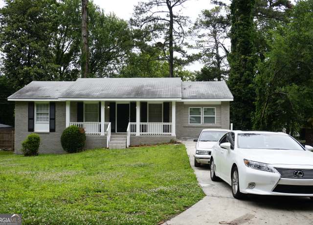 Property at 39 Mcferrin Cir, Riverdale, GA 30274, 5 beds, 3 baths