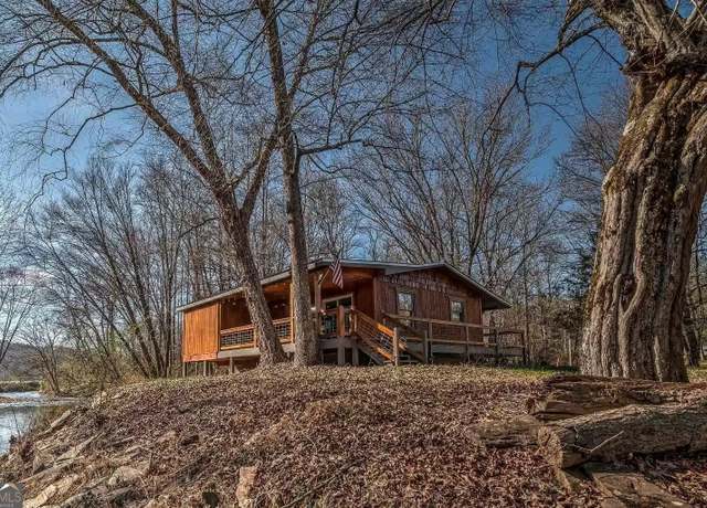 Property at 141 Mountain Rivers Rd, Mineral Bluff, GA 30559, 2 beds, 2 baths