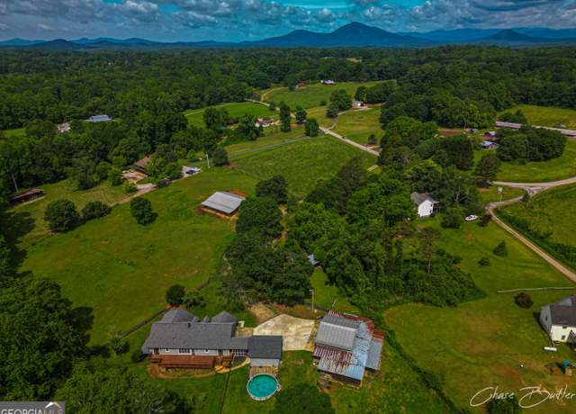 Property at 1150 Sutton Rd, Demorest, GA 30535, 5 beds, 3.5 baths