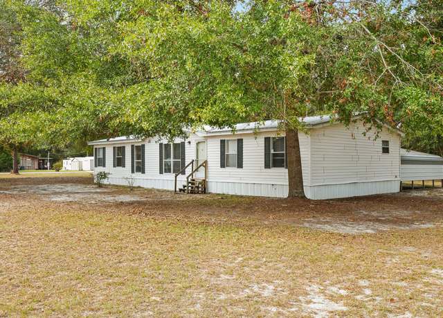 Property at 1275 Rayonier Rd, Jesup, GA 31545, 4 beds, 2 baths