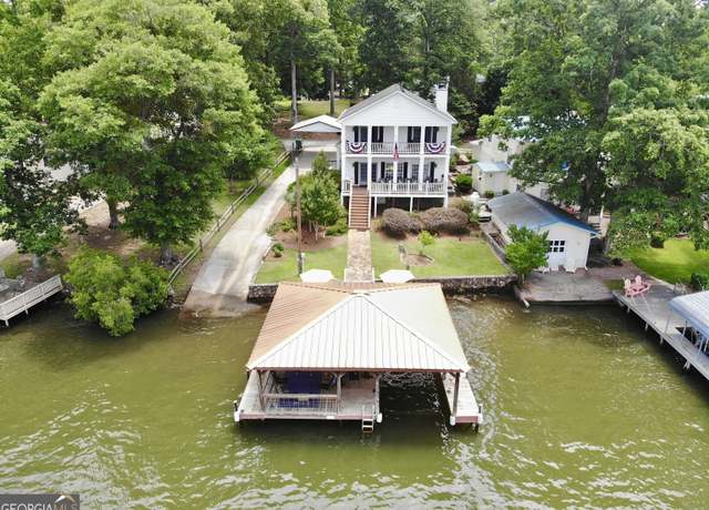 Property at 375 Templeton Cir, Mansfield, GA 30055, 2 beds, 2.5 baths