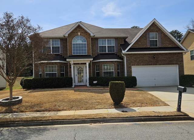 Property at 7354 Spoleto Loop, Fairburn, GA 30213, 4 beds, 3 baths