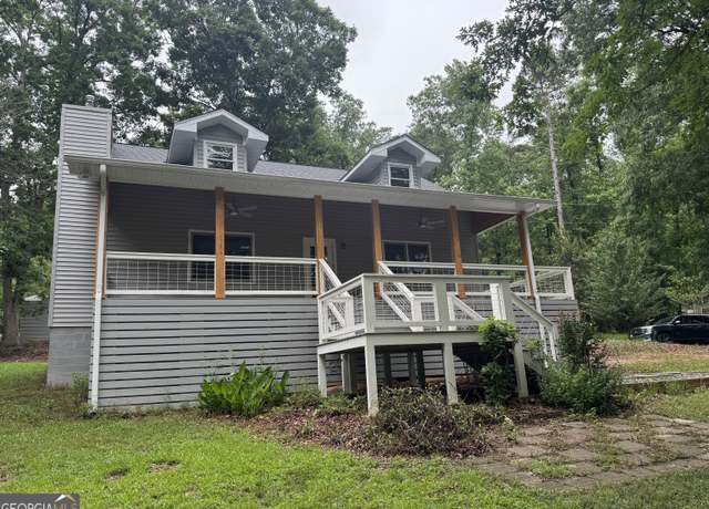 Property at 749 Sunflower Dr, Hartwell, GA 30643, 4 beds, 2.5 baths