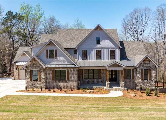 Property at 100 Forest Pl, Forsyth, GA 31029, 4 beds, 3.5 baths