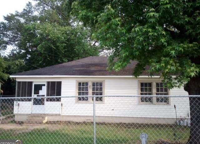 Property at 730 Villa Esta Ave, Macon, GA 31206, 2 beds, 1 bath