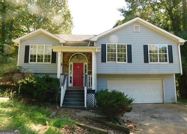 Property at 1306 Stonemont Rd, Auburn, GA 30011, 5 beds, 3 baths