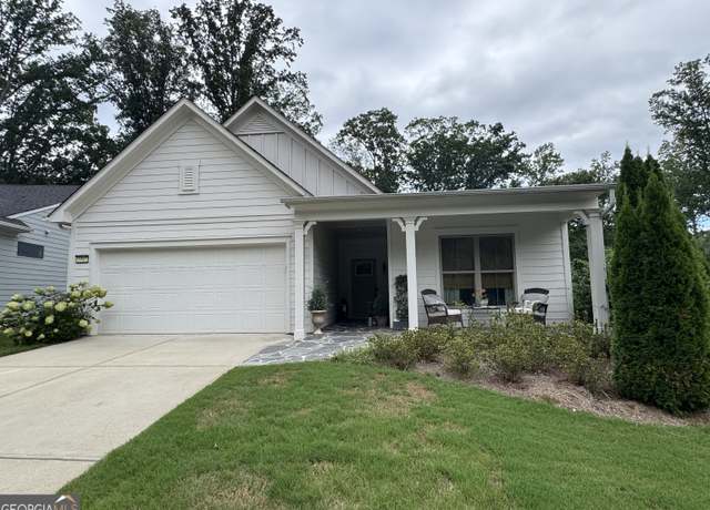 Property at 5947 Maple Bluff Way, Hoschton, GA 30548, 2 beds, 2 baths