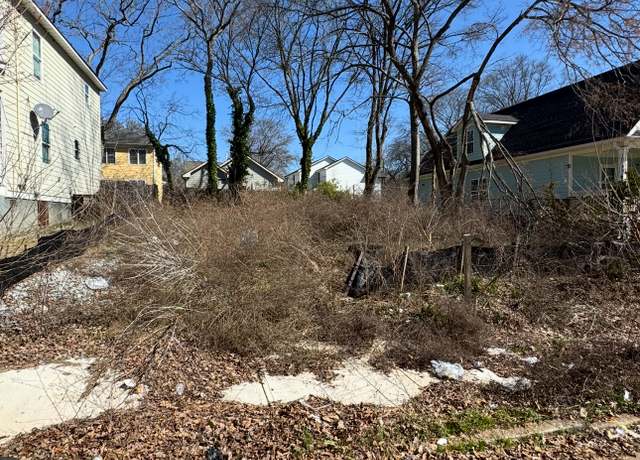 Property at 1016 Smith St SW, Atlanta, GA 30310