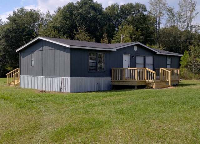 Property at 846 Hawpond Conn, Cordele, GA 31015, 3 beds, 2 baths