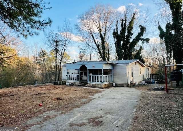 Property at 6120 River Run Cir, Gainesville, GA 30506, 3 beds, 2 baths