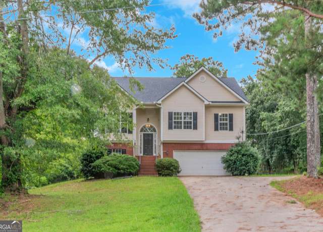 Property at 1339 N 2nd St, Griffin, GA 30223, 4 beds, 2 baths