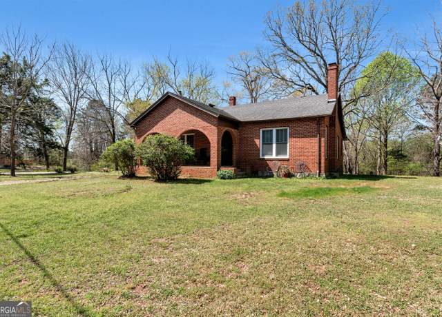 Property at 755 Gainesville Hwy, Alto, GA 30510, 3 beds, 1 bath