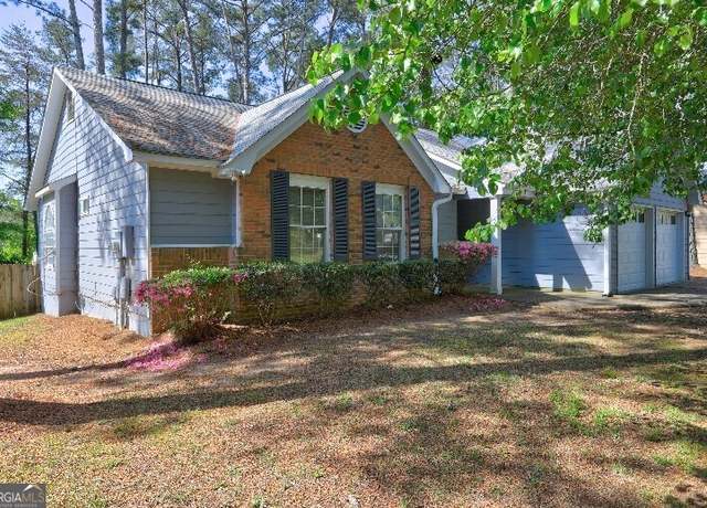 Property at 9689 Pintail Trl, Jonesboro, GA 30238, 3 beds, 2 baths
