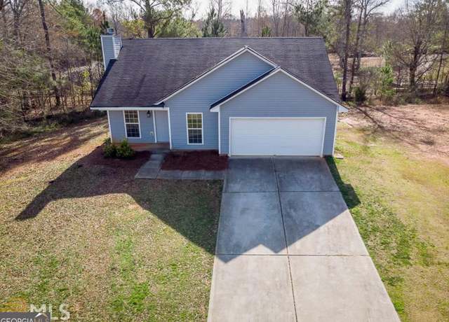 Property at 1091 Creek Point Dr, Madison, GA 30650, 3 beds, 2 baths