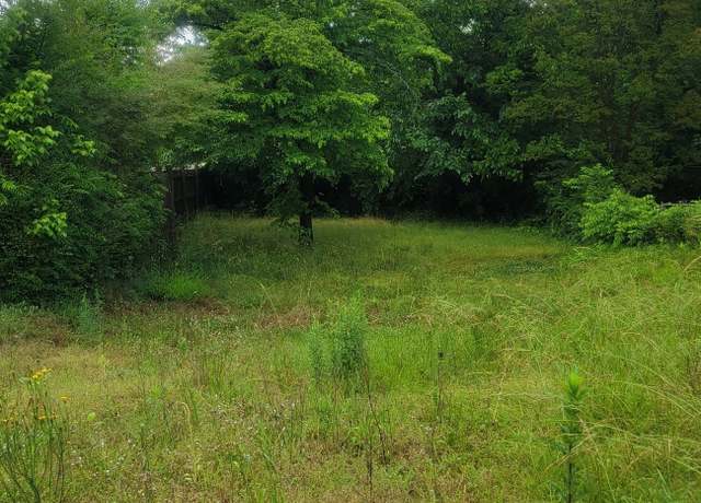 Property at 942 Dewey St SW, Atlanta, GA 30310
