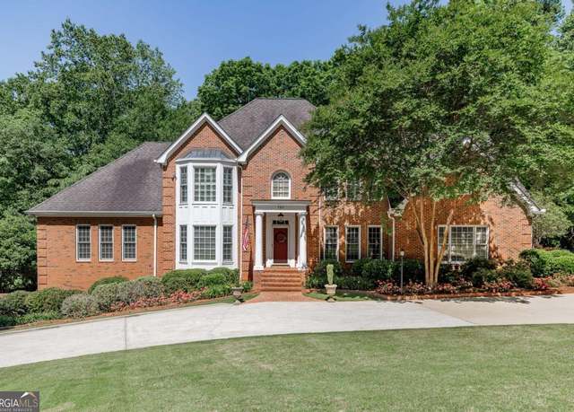 Property at 101 Middleton Ct, Athens, GA 30606, 6 beds, 5.5 baths