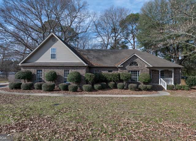 Property at 106 Wisteria Dr, Bonaire, GA 31005, 4 beds, 3 baths