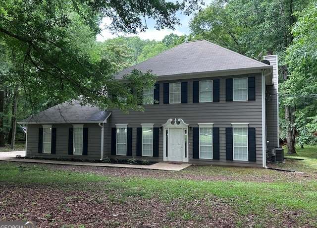 Property at 107 Jefferson Pl, Lagrange, GA 30240, 4 beds, 3.5 baths