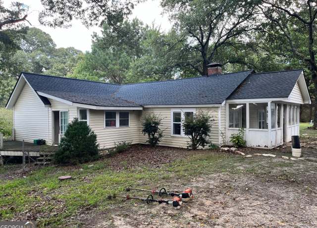 Property at 1055 Millertown Rd, Temple, GA 30179, 3 beds, 2 baths