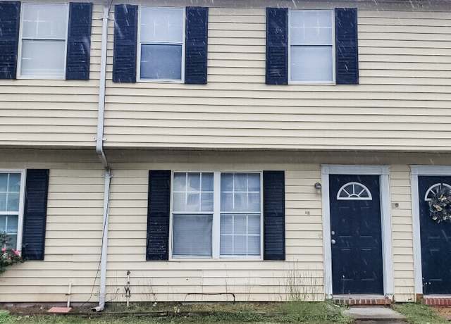 Property at 1100 Pineland Ave Apt 2D, Hinesville, GA 31313, 2 beds, 2.5 baths