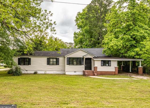 Property at 606 W Boyd Rd, Hogansville, GA 30230, 3 beds, 2 baths