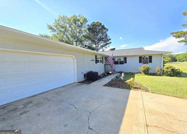 Property at 140 Whitehead Rd SW, Oxford, GA 30054, 3 beds, 2 baths