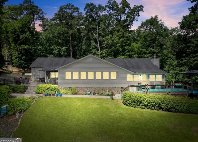 Property at 172 B Hummingbird Ln, Jackson, GA 30233, 3 beds, 2 baths