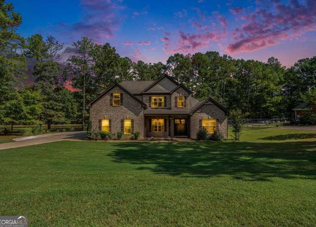 Property at 804 Eggie Ct, Mcdonough, GA 30252, 4 beds, 3 baths