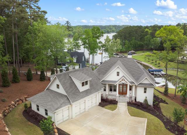 Property at 1611 A P Roper Rd, Greensboro, GA 30642, 5 beds, 5.5 baths