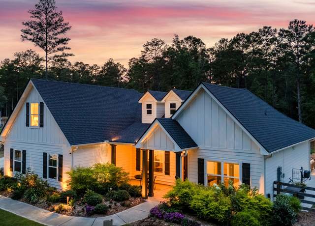 Property at 1206 Dead Oak Rd, Senoia, GA 30276, 4 beds, 3 baths