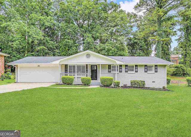 Property at 4487 Greenleaf Cir SW, Atlanta, GA 30331, 5 beds, 3 baths